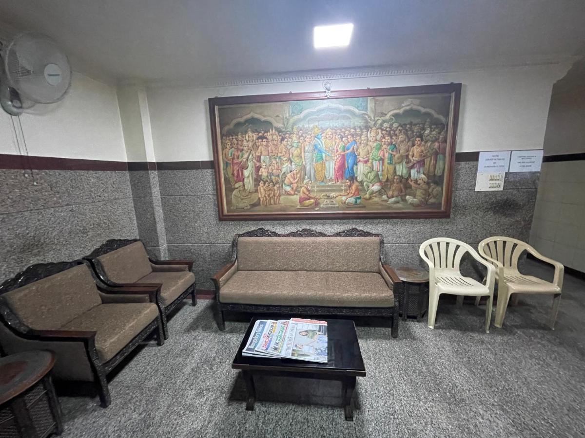 Sri Durgamba Lodge Bangalore Esterno foto